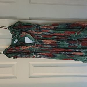 Lovers and Friends Medium jewel tone print dress w/front slit w/ empire waist